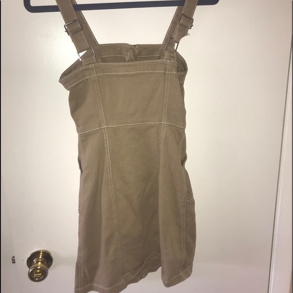 Dress - Picture 2 of 3